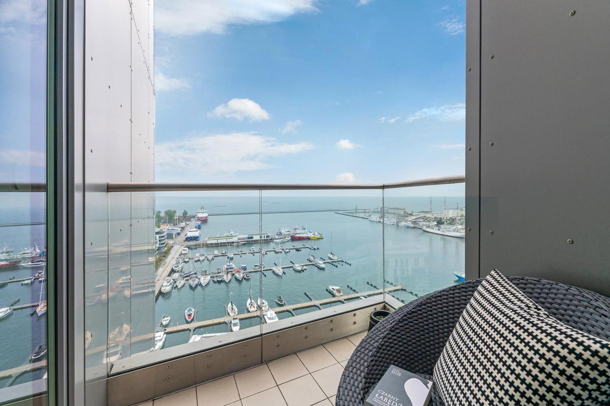 Sea Towers Leilighet Gdynia Eksteriør bilde
